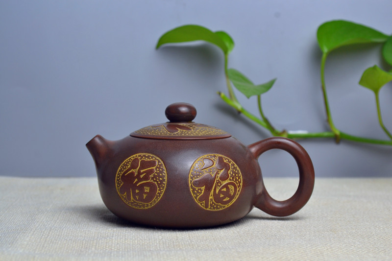 坭兴陶茶壶